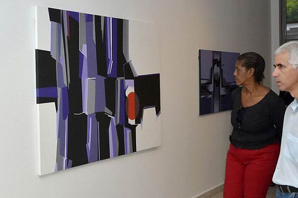 Presentan en Bellas Artes catálogo Oraá Abstractivo Presentan en Bellas Artes catálogo Oraá Abstractivo